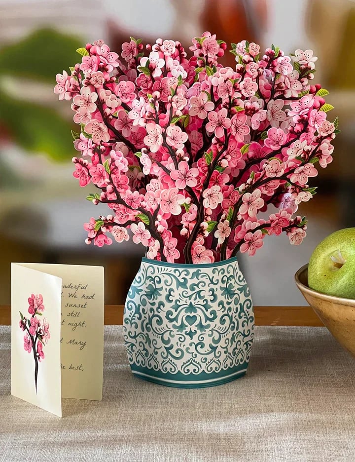 Faites fleurir vos mots avec une carte à planter