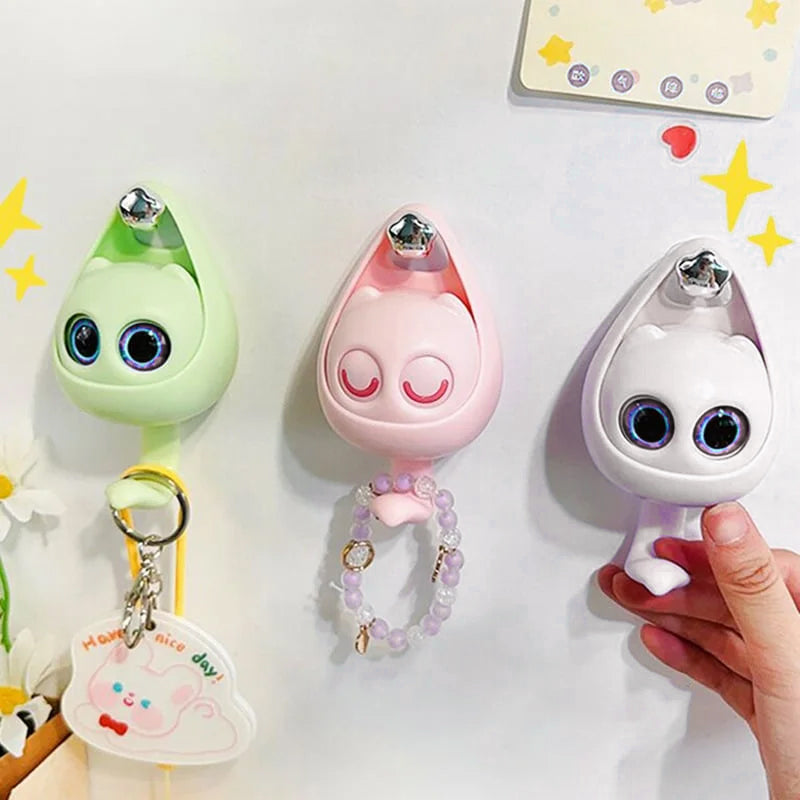 Hang everything without drilling with style and flair