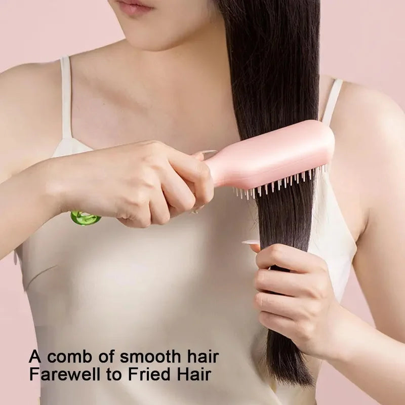 Brosse chauffante lissante pour cheveux doux et brillants