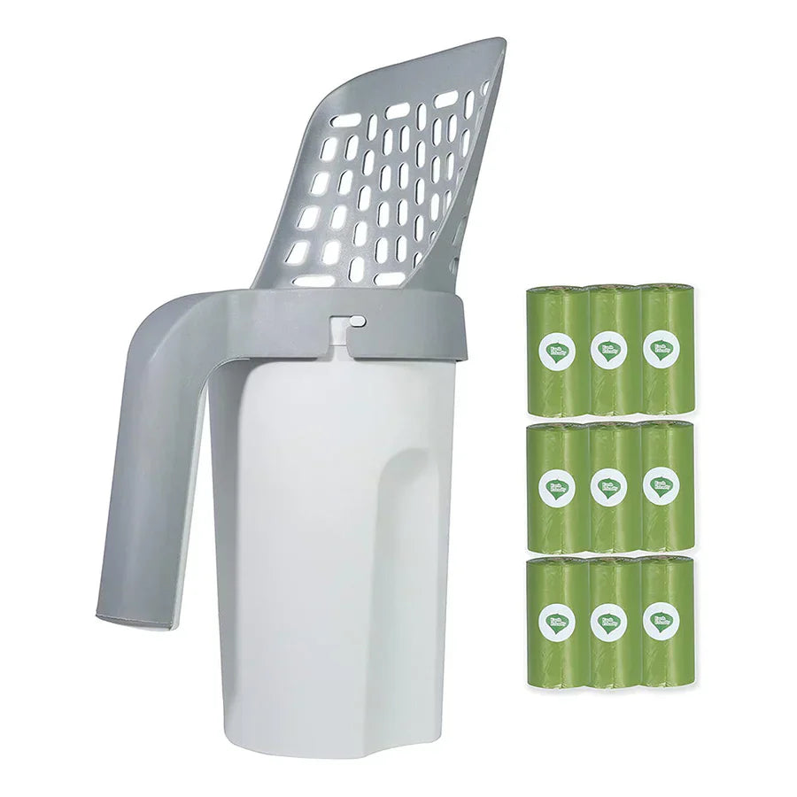 Practical litter scoop with integrated bags 