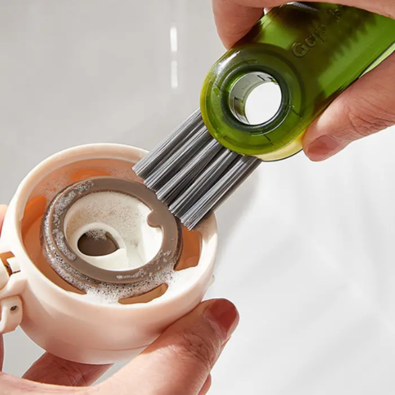 La brosse qui nettoie tout, même les coins les plus étroits