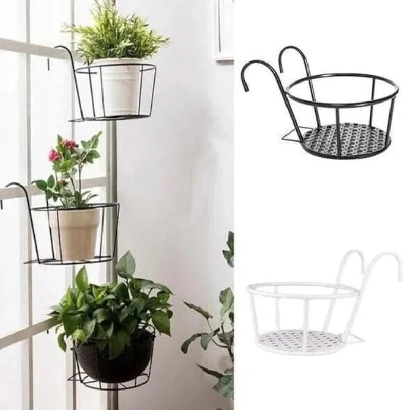 Suspended support for flower pots 
