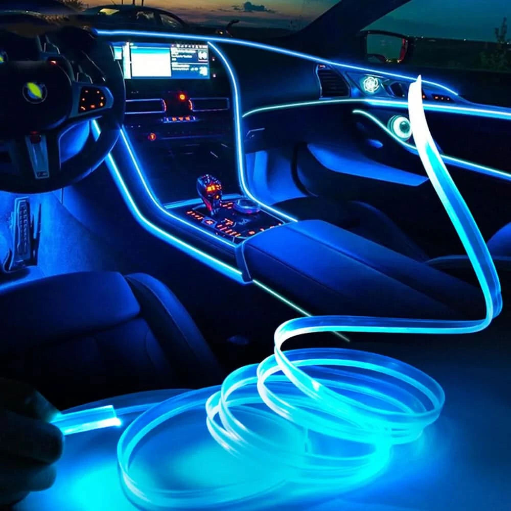 LED-belysning för en stilig bilinteriör 